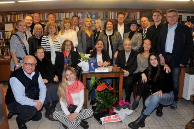 Baysak adını taşıyan kitabın imza gününde anıldı